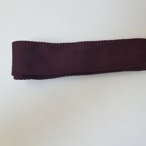 Elegance Burgundy Knit Tie